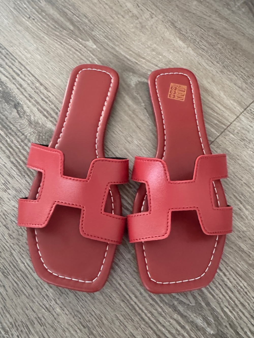 Red Women's Slide Sandals - Casual Open-Toe Slip-Ons
